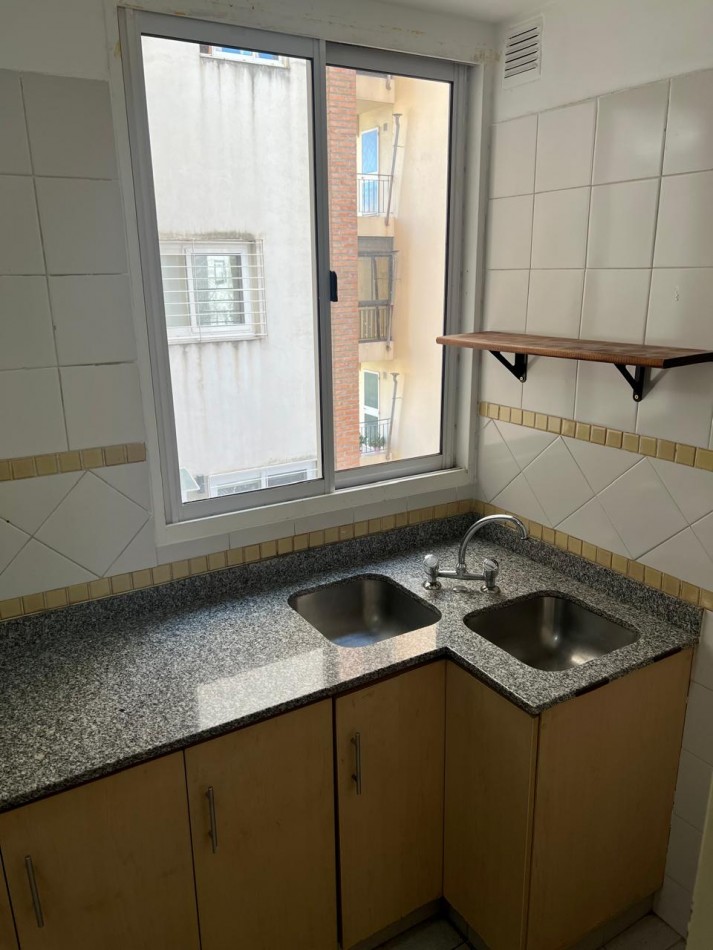  Monoambiente devidido frente balcon colegiales alquiler