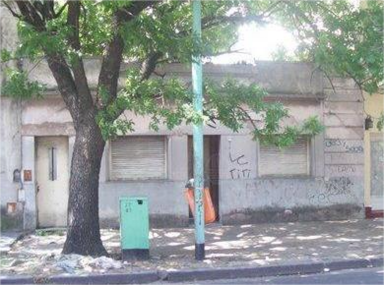 casa a refaccionar 3 amb Villa Devoto Venta